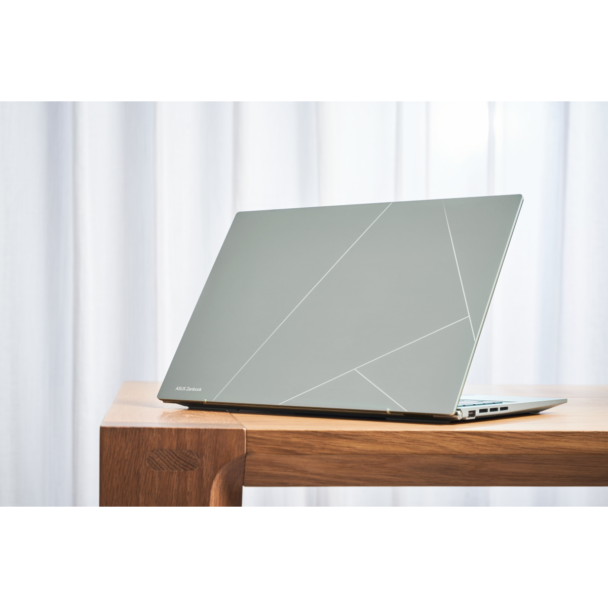 Bild von ASUS Zenbook 14 OLED UX3402VA-KM706W