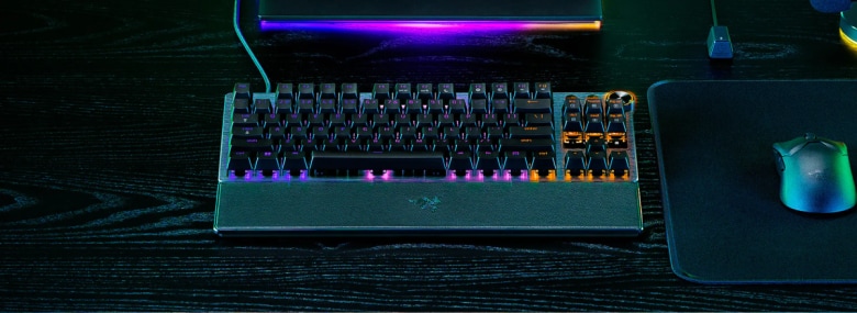 Razer Huntsman V3 Pro TKL Gaming Tastatur (analoge Switches)_9