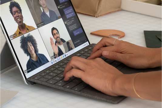 Microsoft Surface Pro Keyboard mit Stiftaufbewahrung - sand_4