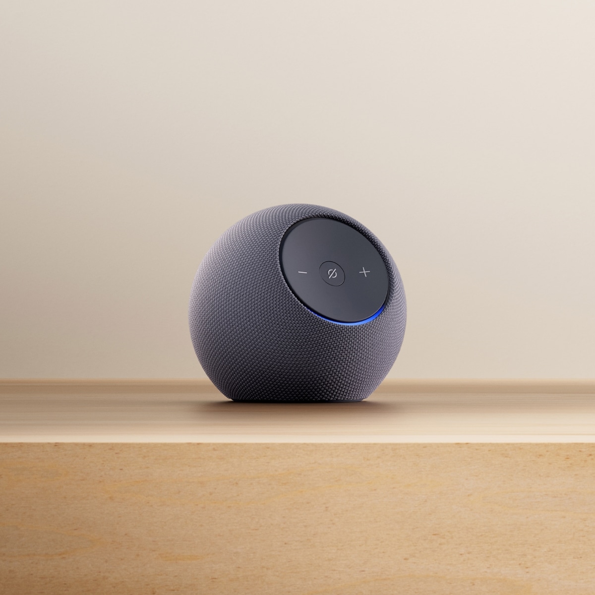 Amazon Echo Dot Max (2025 release) - Graphite_1
