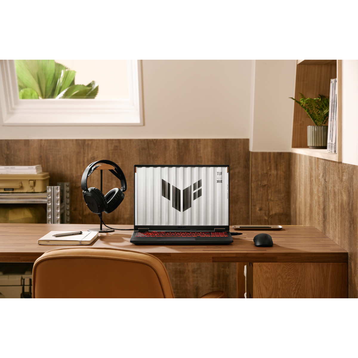 Bild von ASUS TUF Gaming A16 FA608WV-RL019W - 16" WUXGA IPS, AMD Ryzen AI 9 HX 370 , 16GB RAM, 1TB SSD, GeForce RTX 4060, Windows 11
